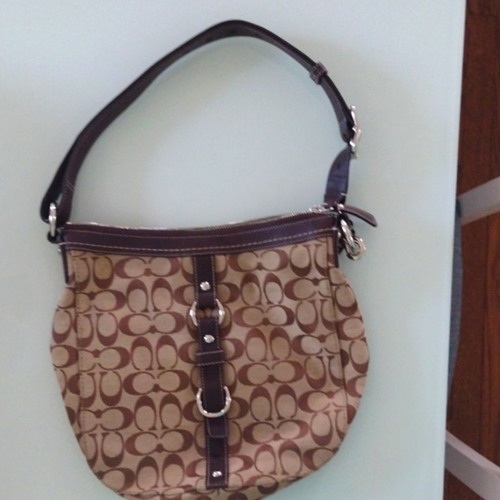 Coach shoulder bag